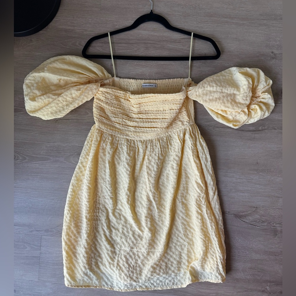 Abercrombie Mini Puff Sleeve Dress